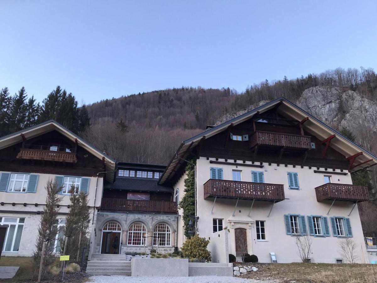 Apartment in historischer Villa mit Parkplatz Grünau im Almtal Exterior foto